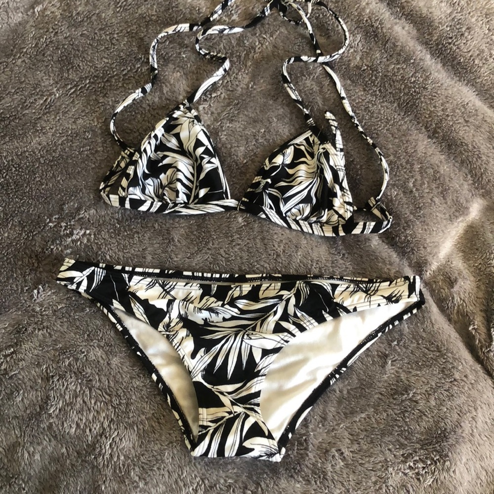 Hollister Palm Bikini Set